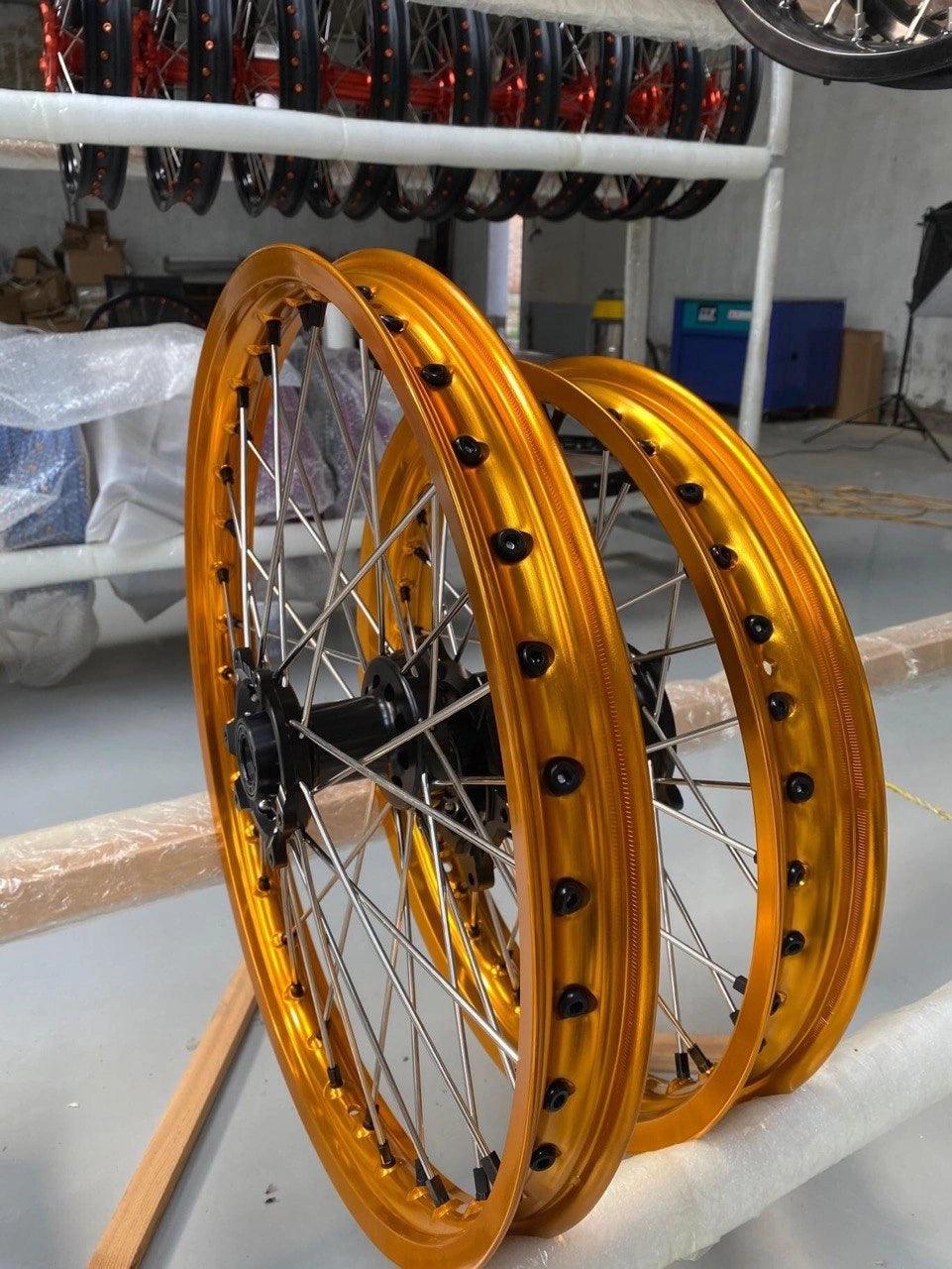 Cerchi Da Competizione per Moto Suzuki , Cerchi Competizione Enduro|Mx﻿ GLM® X GBR Performance® SUZUKI